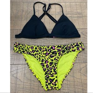 NEW without tags Victoria Secret 2pcs bikini.